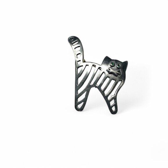 Vintage Pewter Ultra Craft Cat Brooch With Green Eyes And Abstract Cutout Design - Picture 5 of 6